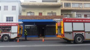 Gas shop alight in Parow