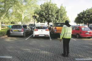 Beware of ‘guards’ in Melkbos