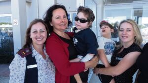 Bekende arts help Nederlandse seuntjie