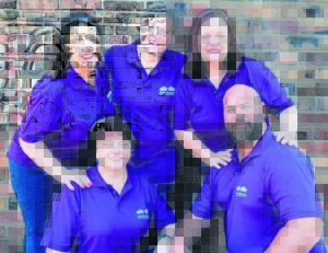 ‘Angels’ deel ’Paasfees-liefde’ uit