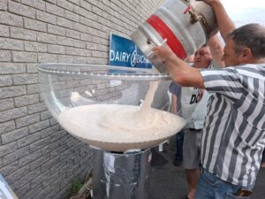 Tjorts! Kuierplek lewer nog ‘n goliat op – ‘n 279 liter-Don Pedro