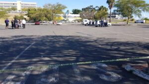 Man buite Velodrome doodgesteek