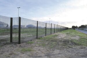 Construction of fence to go ahead