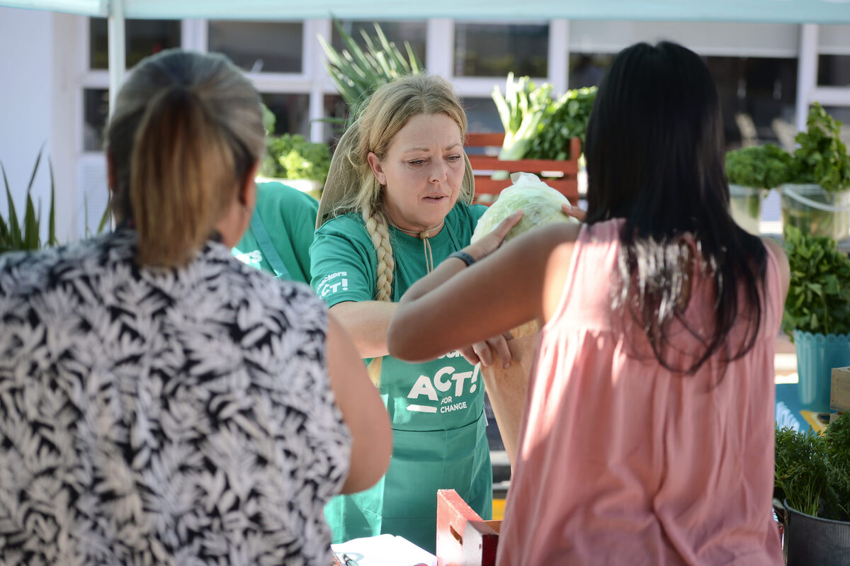 Suikerbossie Park community garden participates in Checkers’ Market Day in Brackenfell