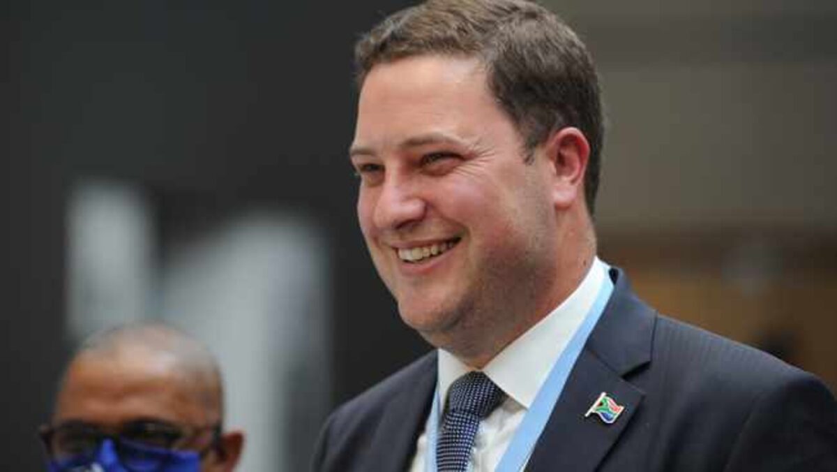 Mayor of Cape Town Geordin-Hill Lewis
