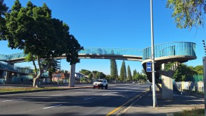 Mike Pienaar-blvd voetbrug tydelik herstel