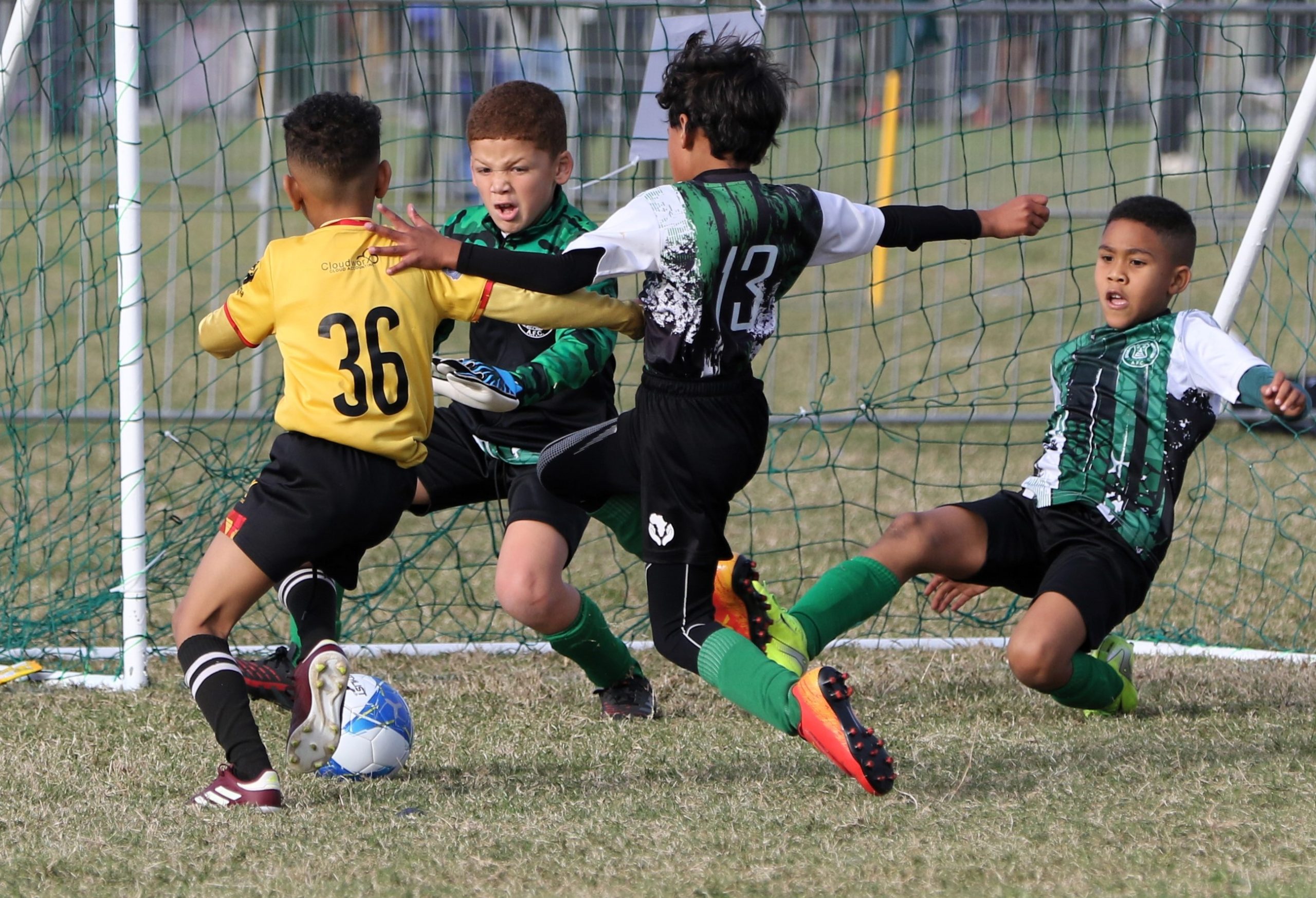 Junior teams battle it out in Bothasig