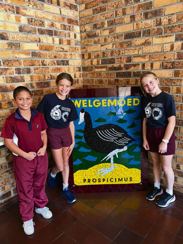 Welgemoed Primary Schoool learners (from left) Nina Vos, Emma Viljoen and Mason Scholtz, have been selected for the u-11 Knights Indoor Hockey team and will compete at the Boland PSI Nationals during the holidays.