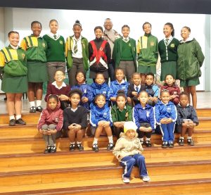 Polisie kweek dissipline by jeug