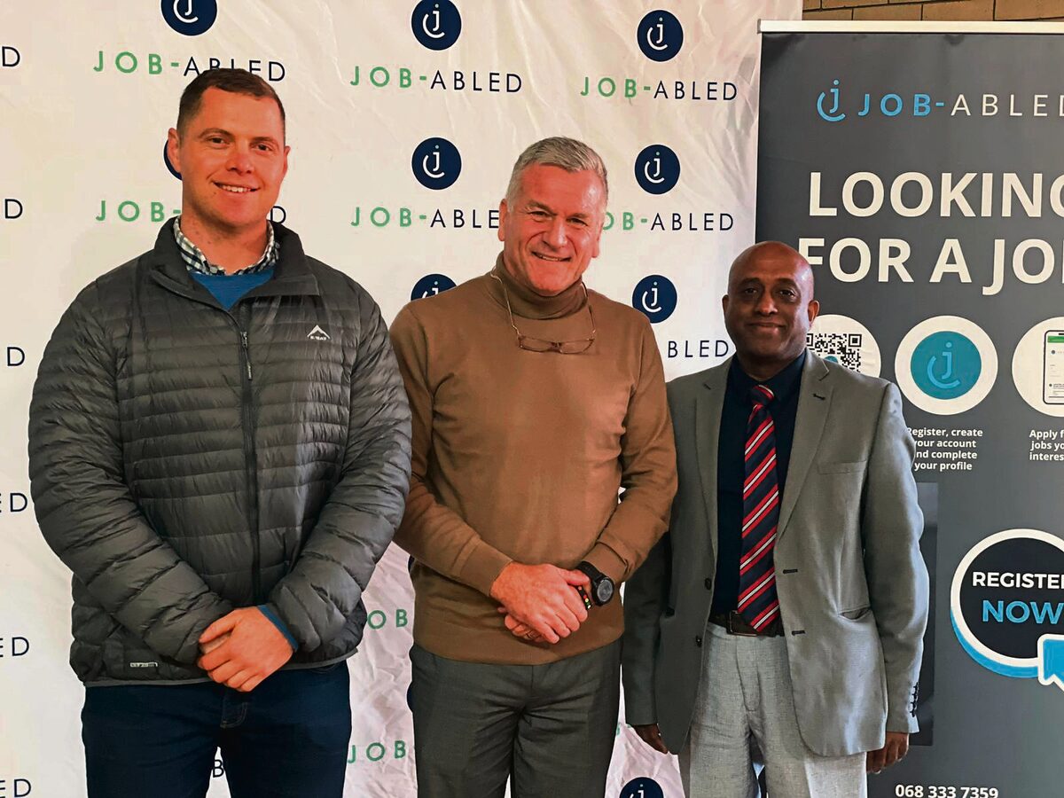 Alta du Toitskool se herwinningsprojek wat werk skep sprei vlerke na nóg skole