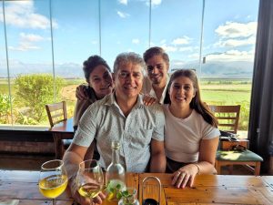 Hulde gebring aan dokter van Durbanville vir sy integriteit en deernis