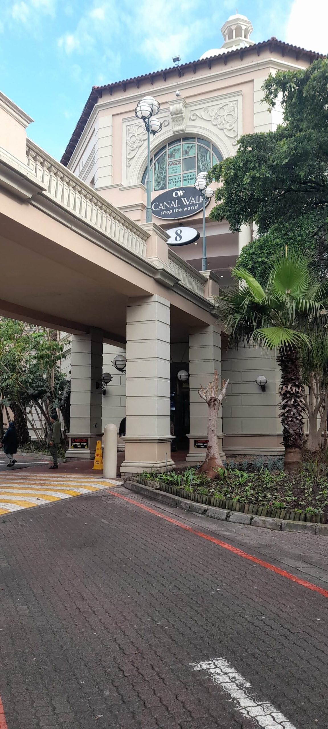 Canal Walk boosted security after the recent fight between teenagers.