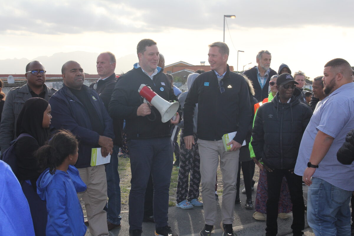 Mayor Geordin Hill Lewis and mayoral committee member for safety and security JP Smith took part in a tip off line awareness drive in Beacon Valley.