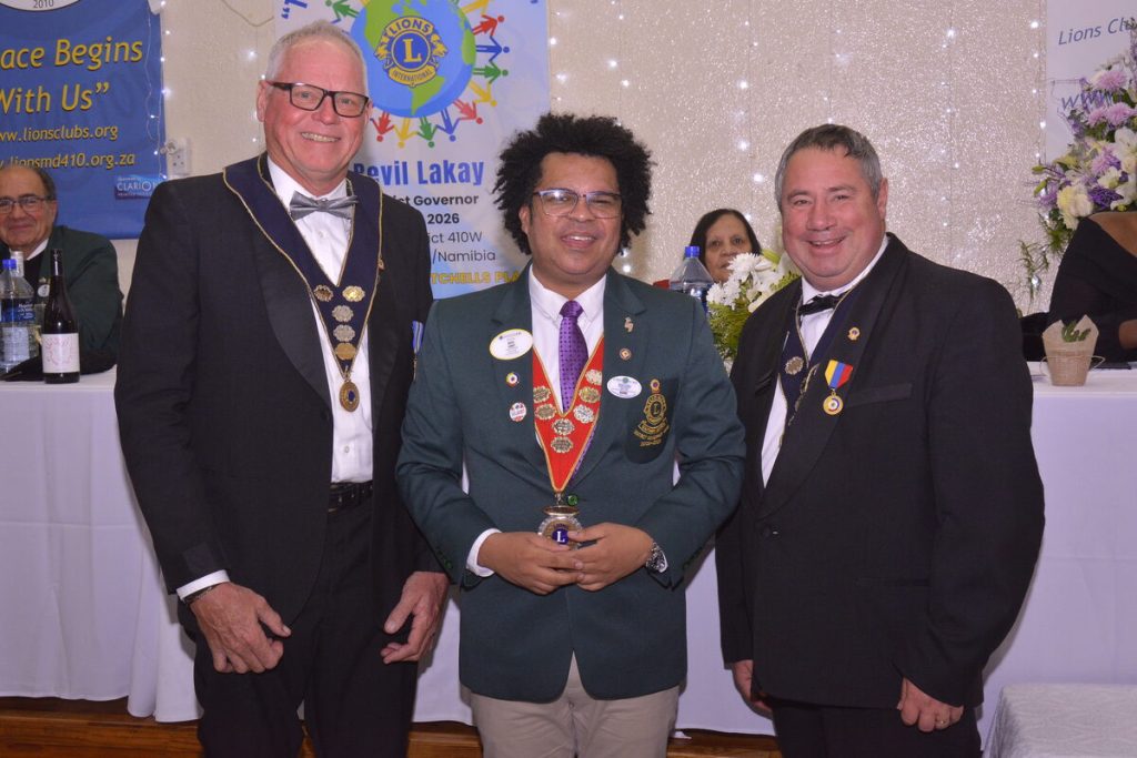District Governor Bevil Lackay, centre, is flanked by second Vice District Governor Frank Shatz from the Windhoek Lions' Club on the left and first vice District Governor Herman Laubscher from the Ceres Club on the right.