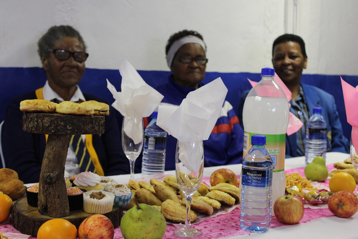 Naomi Adams of Retreat, Dinah Southgate of Steenberg and Kathleen Daniels of Steenberg.