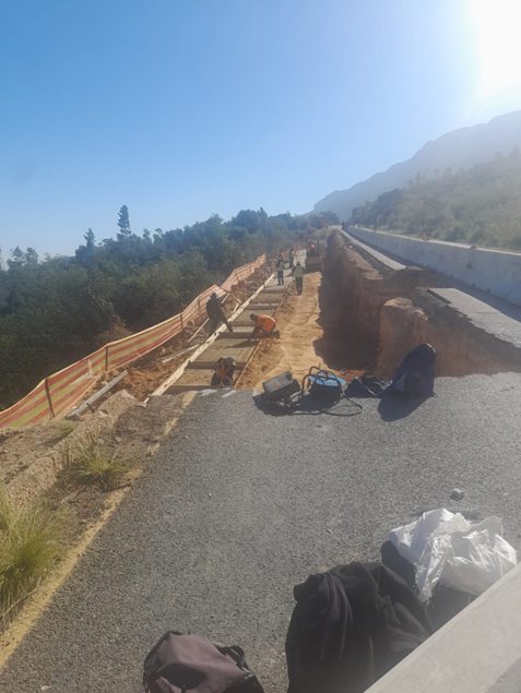 Road closure: Du Toitskloof Pass undergoes major multi-million-rand upgrade