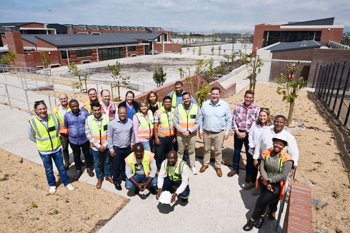 Mayor Geordin Hill-Lewis and councillor Rob Quintas visited the MyCiti depots in Mitchell's Plain and Khayelitsha.