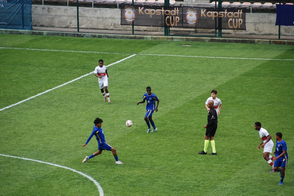 Newman's FC U-16 playing against Tuks in the quarterfinals of Kapstadt Cup.