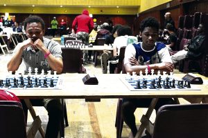Jonk en oud in Parow byeen vir skaak-toernooi