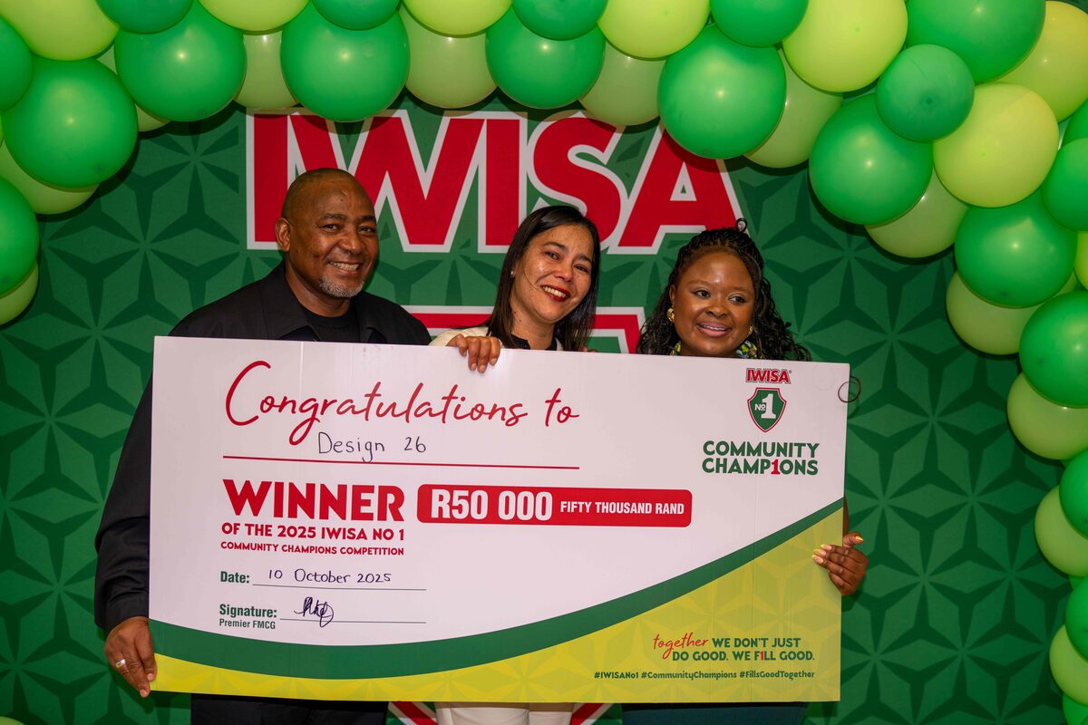 Julian Singonzo, Premier Managing Executive: Sustainability; Suraya Williams and Phumzile Nhlapo, Premier Senior Brand Manager: Maize, Breakfast and Pasta.