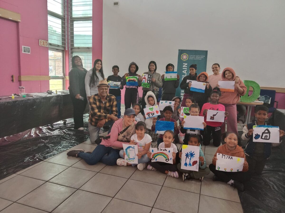The Mark Jeneker foundation held an art therapy holiday programme at Town Centre Library. Around 50 children attended and learnt about bullying, child abuse and negativity. while expressing themselves through art. Dala Paints sponsored the art supplies and Jolly Meats sponsored snacks for the children.