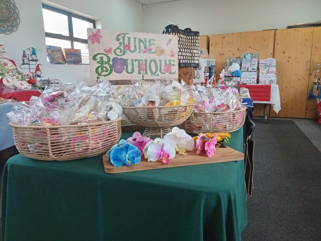 The Friends of the Edgemead Library is currently hosting a Craft Market to help raise funds to purchase more books.