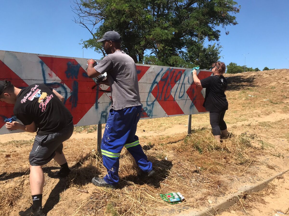 Die Stad Kaapsatad het handjie bygesit.