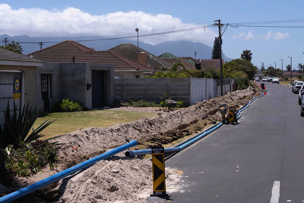 Water and sewer pipe replacement programme