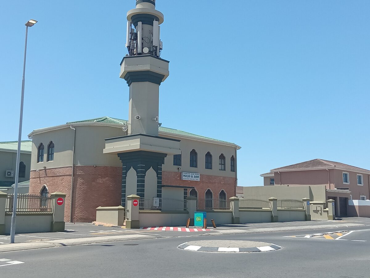 Strandfontein Mosque is fund-raising to buy the land,