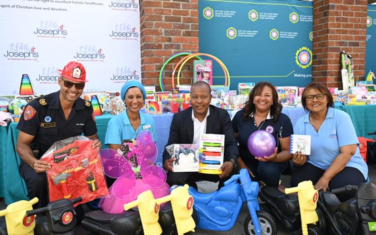 The City of Cape Town's Safety and Security Directorate donated educational toys worth over R30,000 to St Joseph's Intermediate Paediatric Care Facility in Montana
