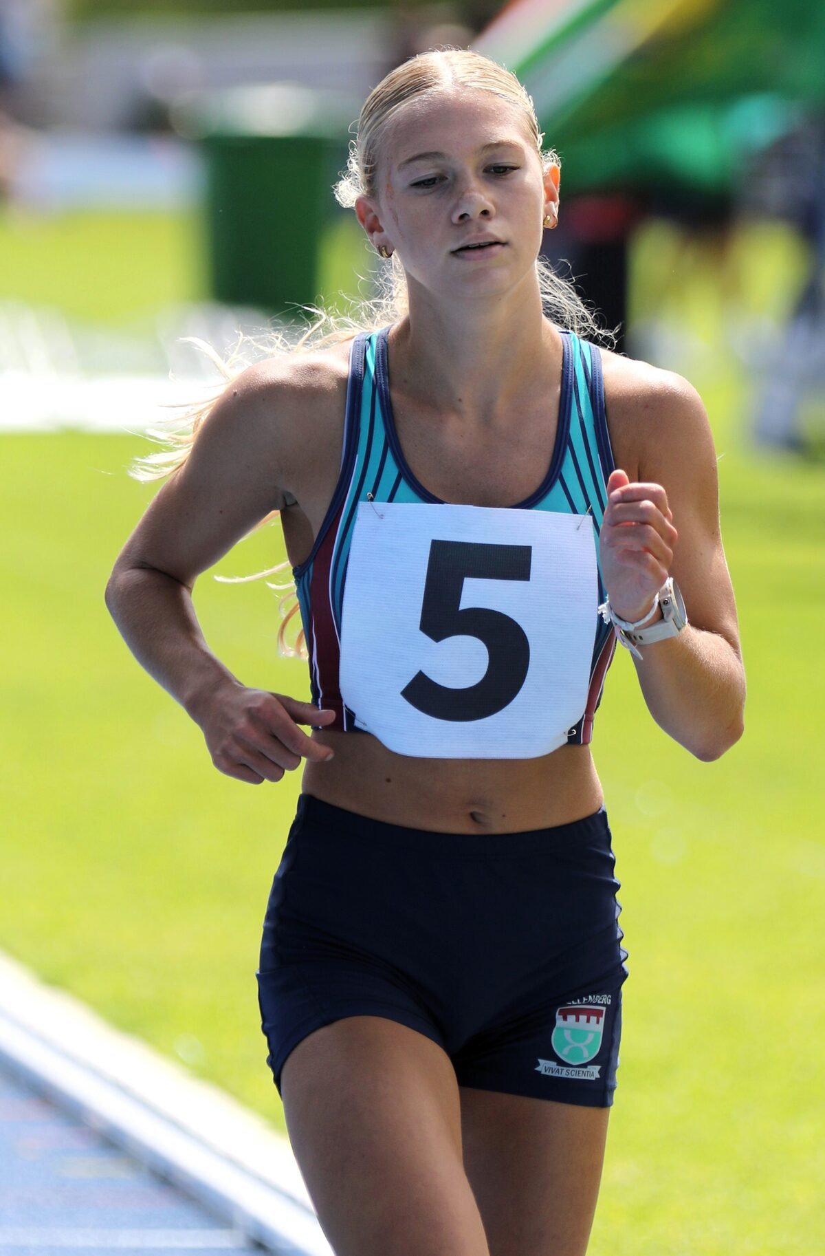 Wilmien Verbeek wen die 3000 m vir meisies o.19.