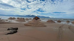 City pilots new method to tackle sand problem on Baden Powell