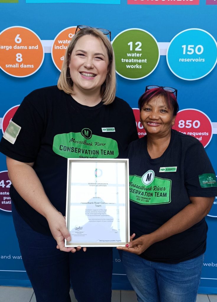 Danielle Cronje (left) and Elizabeth Maans.  Photo: Zoë Prinsloo