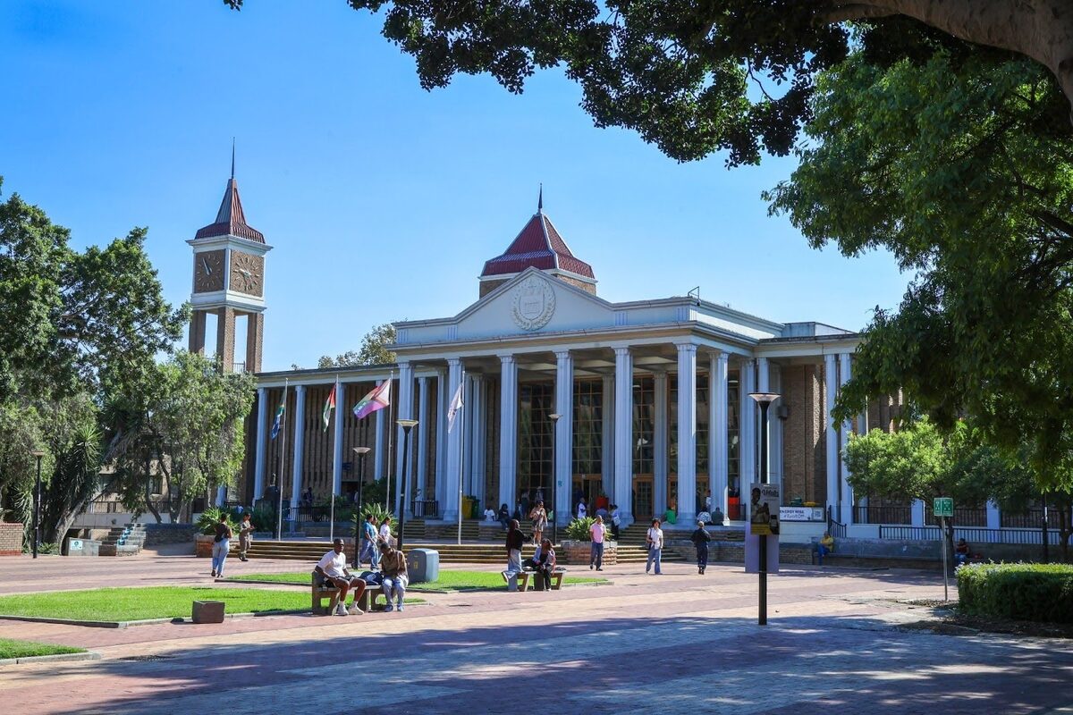The Thinking Masses of South Africa Foundation formally approaches UWC with a proposal to rename the institution Allan Boesak University.