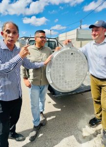 Stad Kaapstad takel rioolprobleem met eerste sluitbare dreindeksels in Wesbank