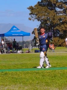Laerskool Bastion seëvier in internasionale krieket