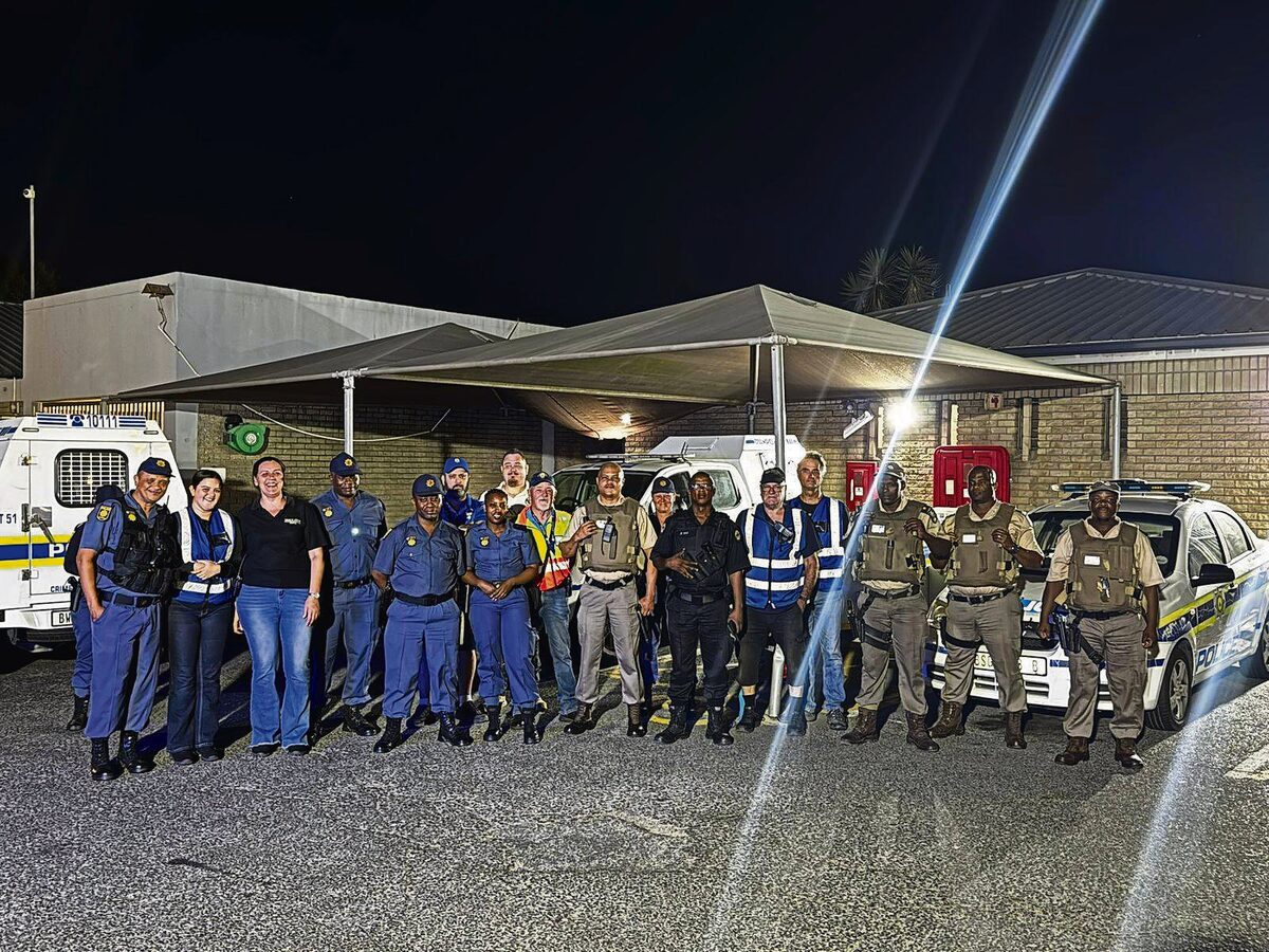 Police and partners conducted a high-visibility patrol across Table View hotspots.