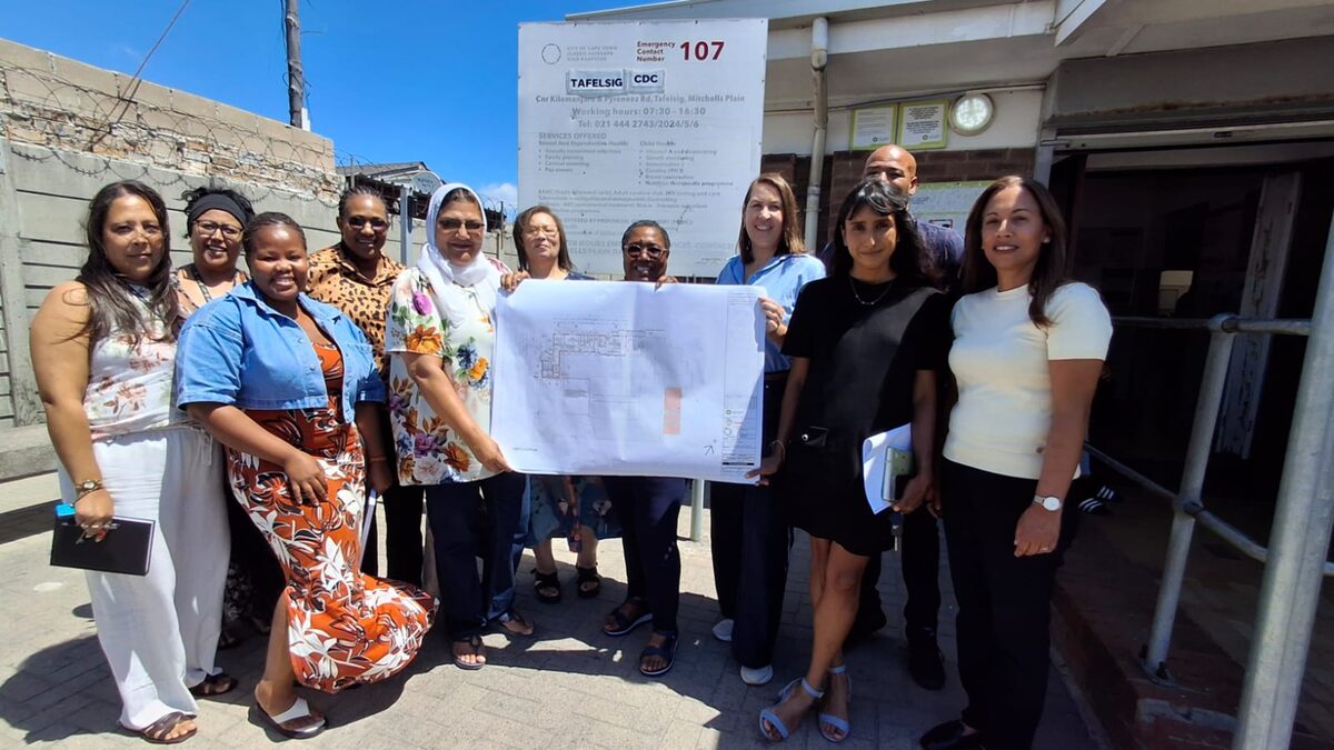 Mayco member for community services and health, Francine Higham, with City officials during a recent site visit to Tafelsig Clinic.