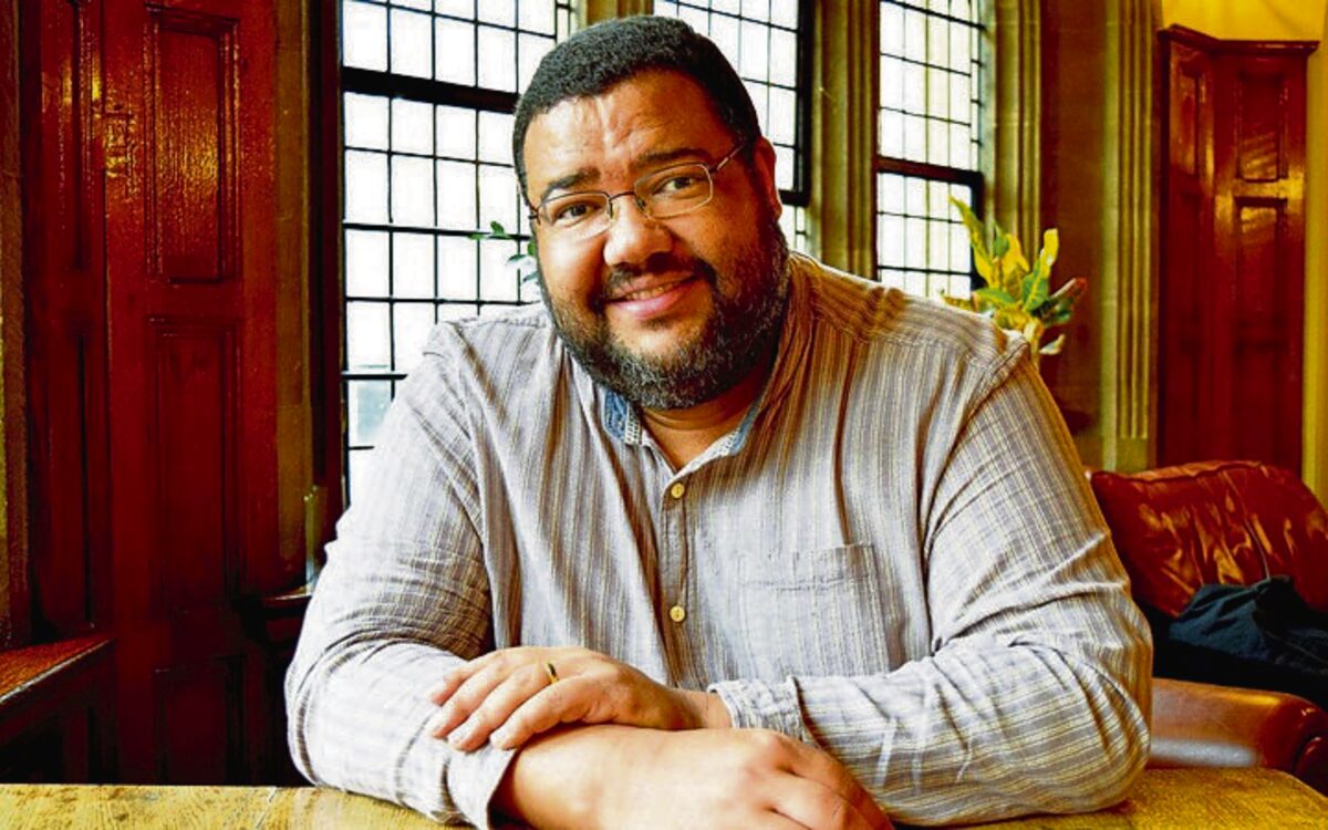 Mitchells Plain poet appointed as Oxford business school’s first laureate