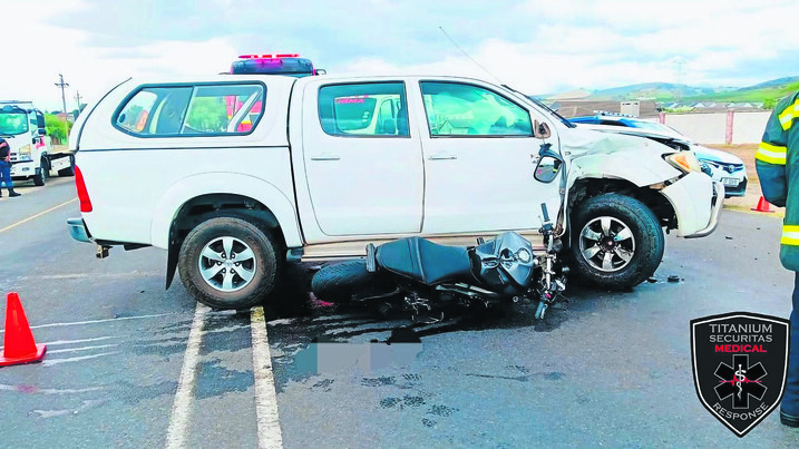 Die ongelukstoneel in Bottelaryweg waar Jean-Luc Olivier op slag dood is.