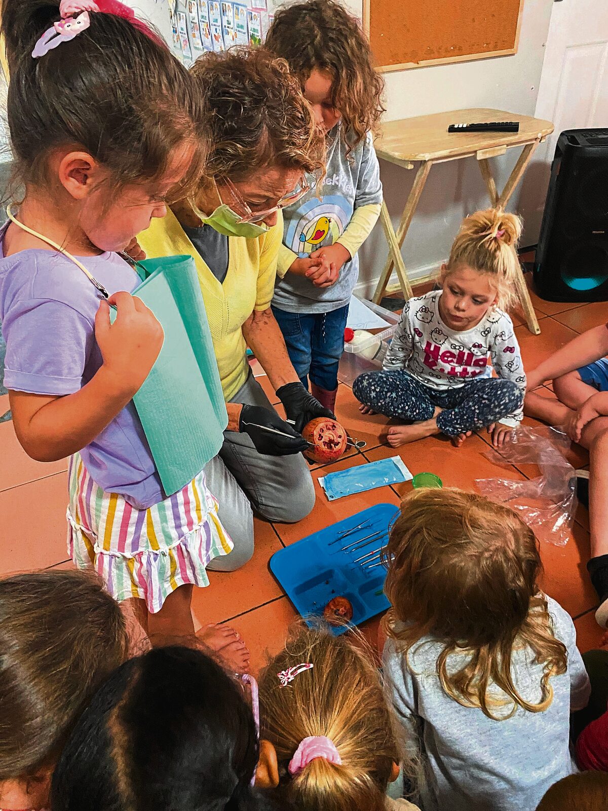 Piet Tande leer kleintjies by kleuterskole in Durbanville oor hul tande