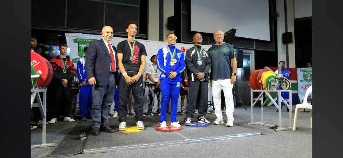 Joshua Jantjies (with the gold) at the national Championships.