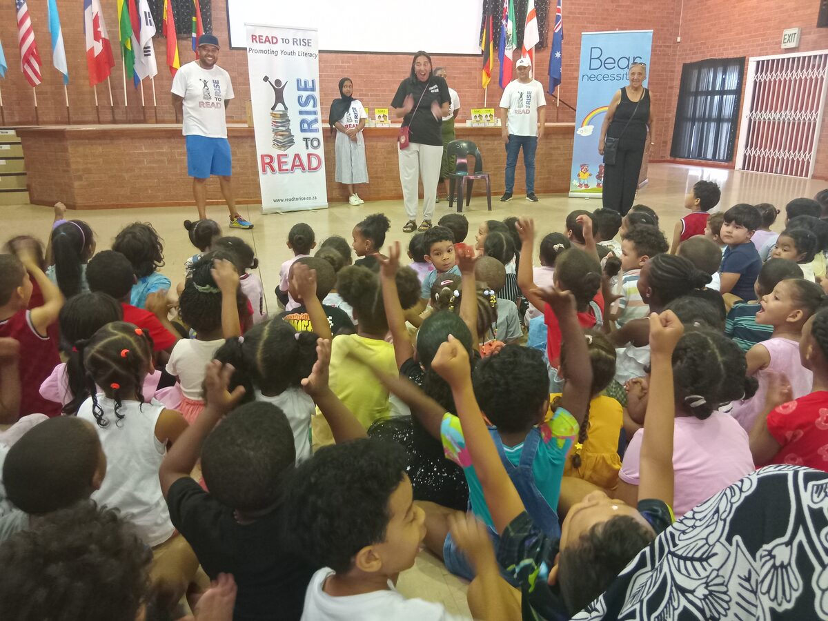 Read to Rise delivers books to a Mitchells Plain school.