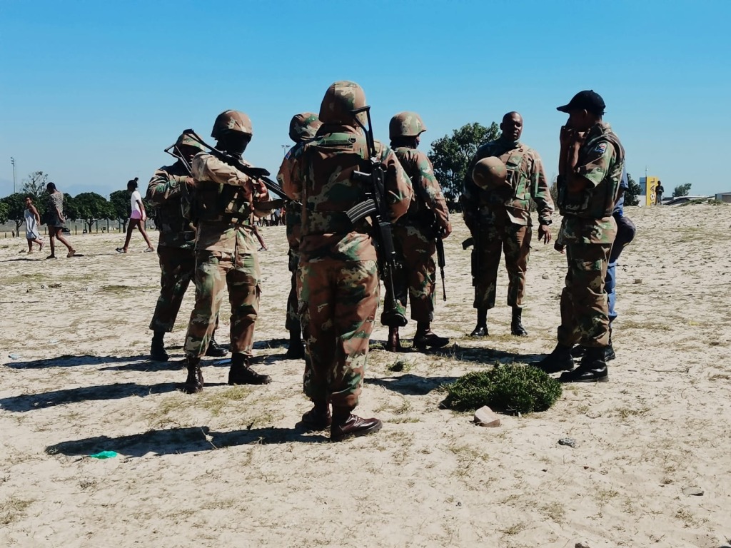 soldiers in a circle