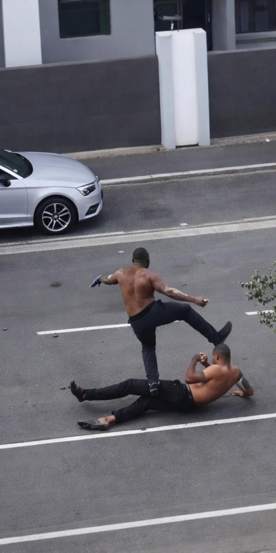 Two men in a heated altercation moments before shots were fired in Parklands.