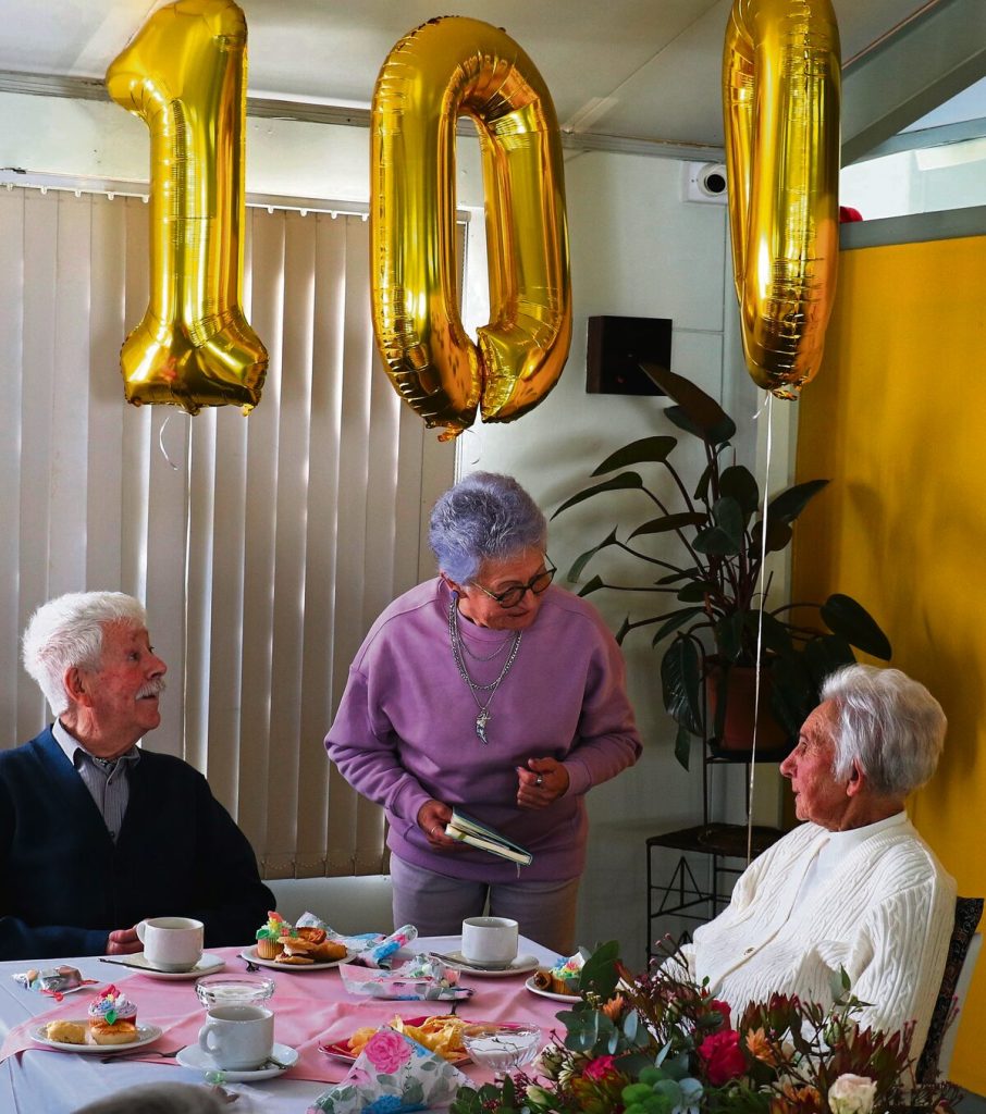 Tannie Marie vier 100