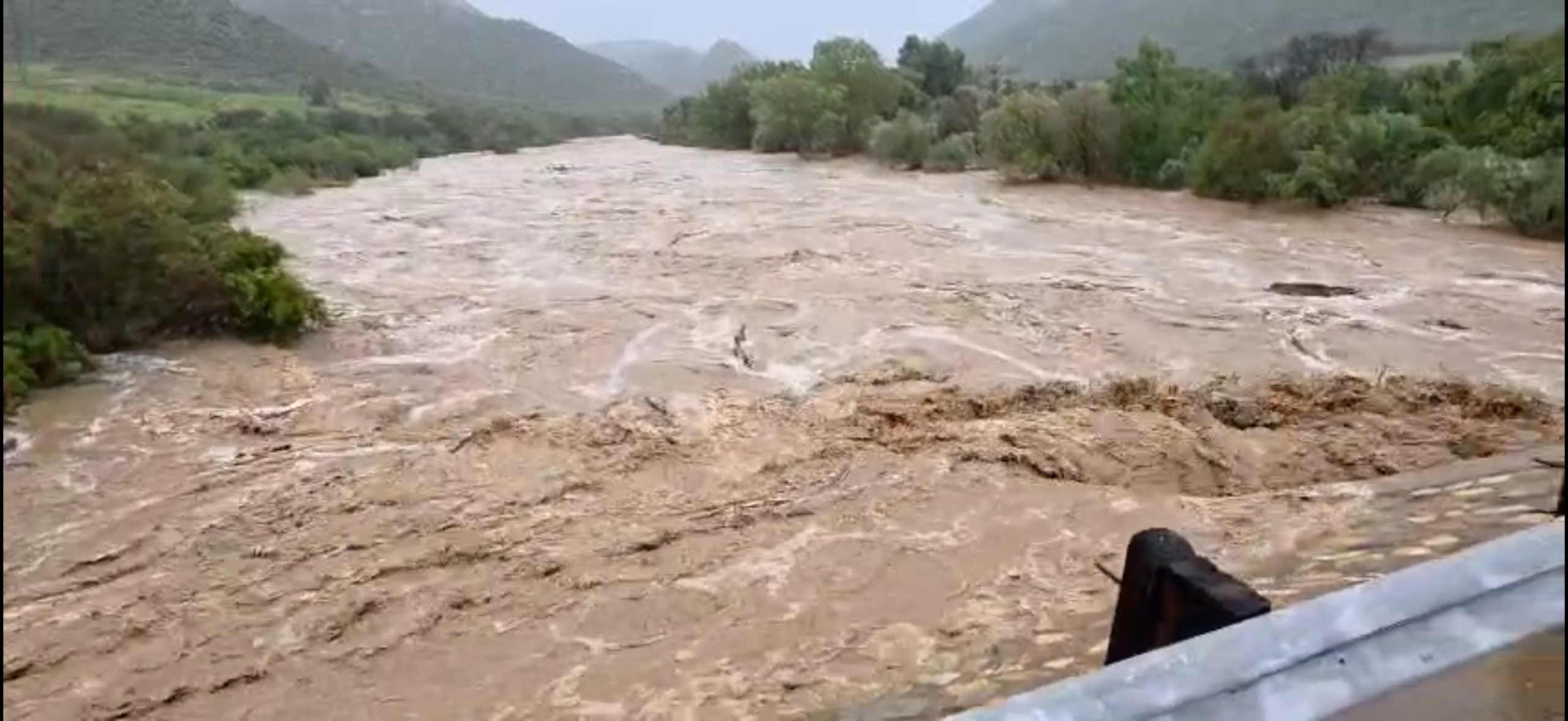The Groot River near Karoo Donkey Sanctuary in flood.