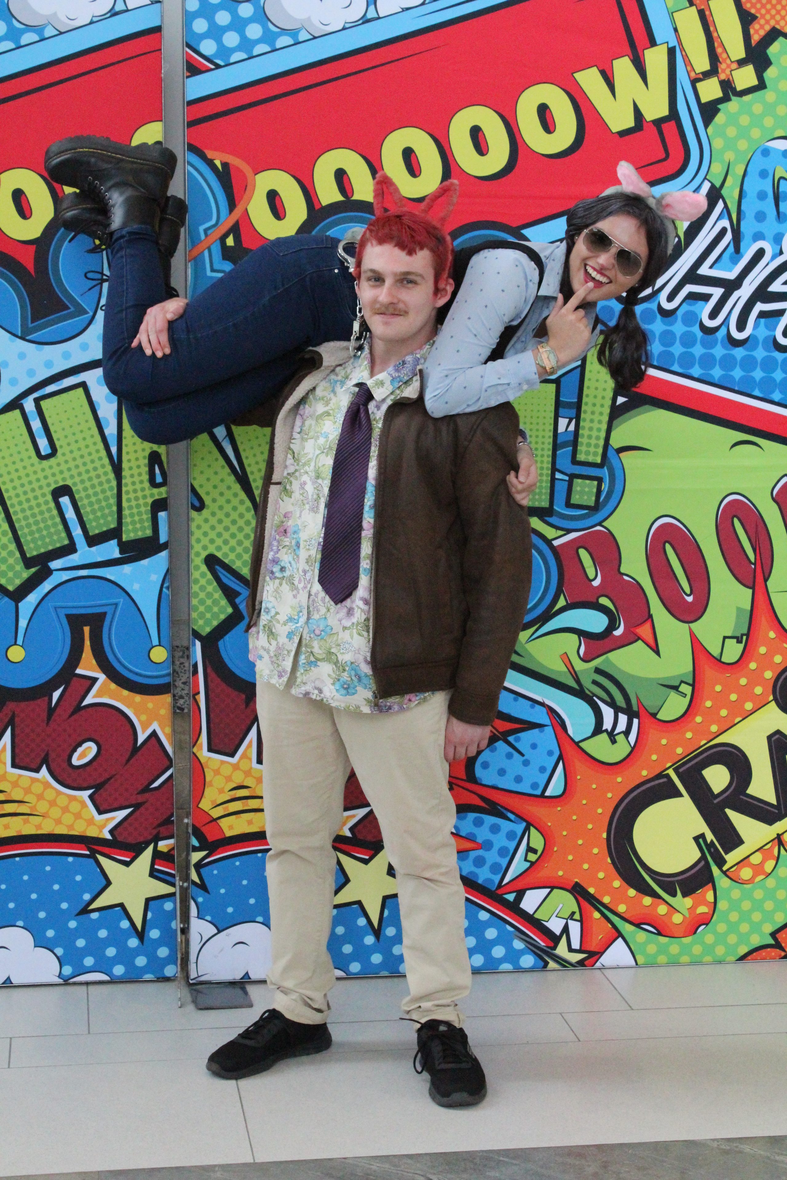 cosplayers