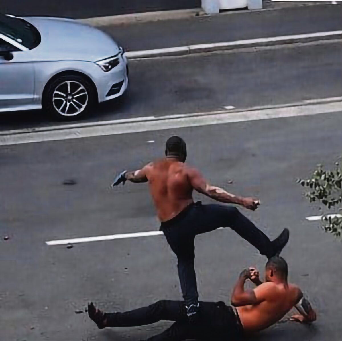 Two men in a heated altercation moments before shots were fired in Parklands.