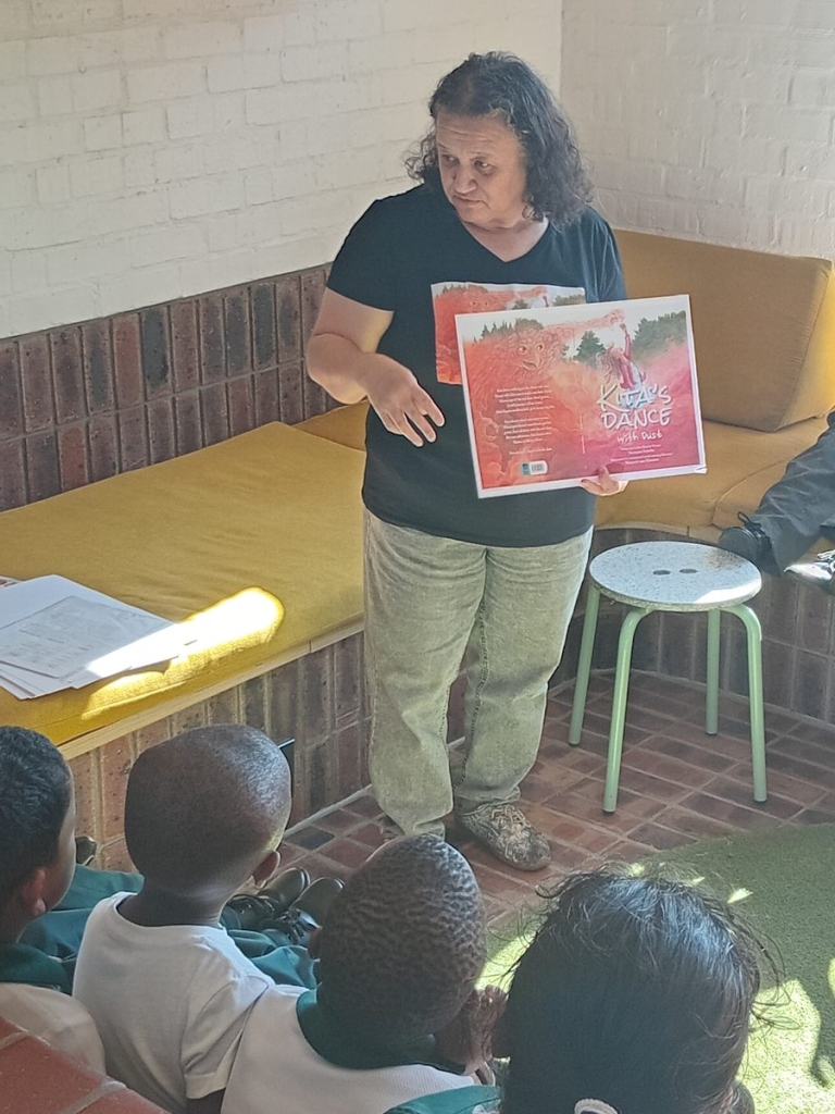Vennessa Scholtz of Parow read from her book Kita's Dance with Dust.